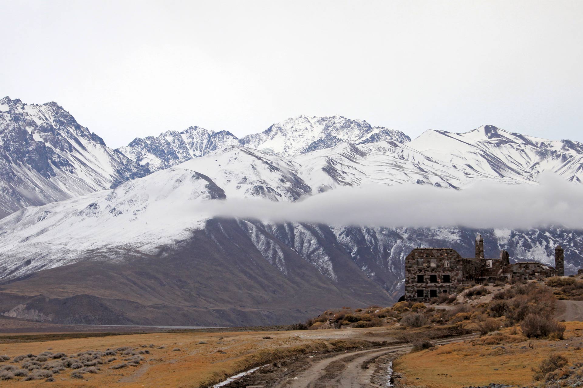 Sosneado Hot Springs Hotel in Argentina