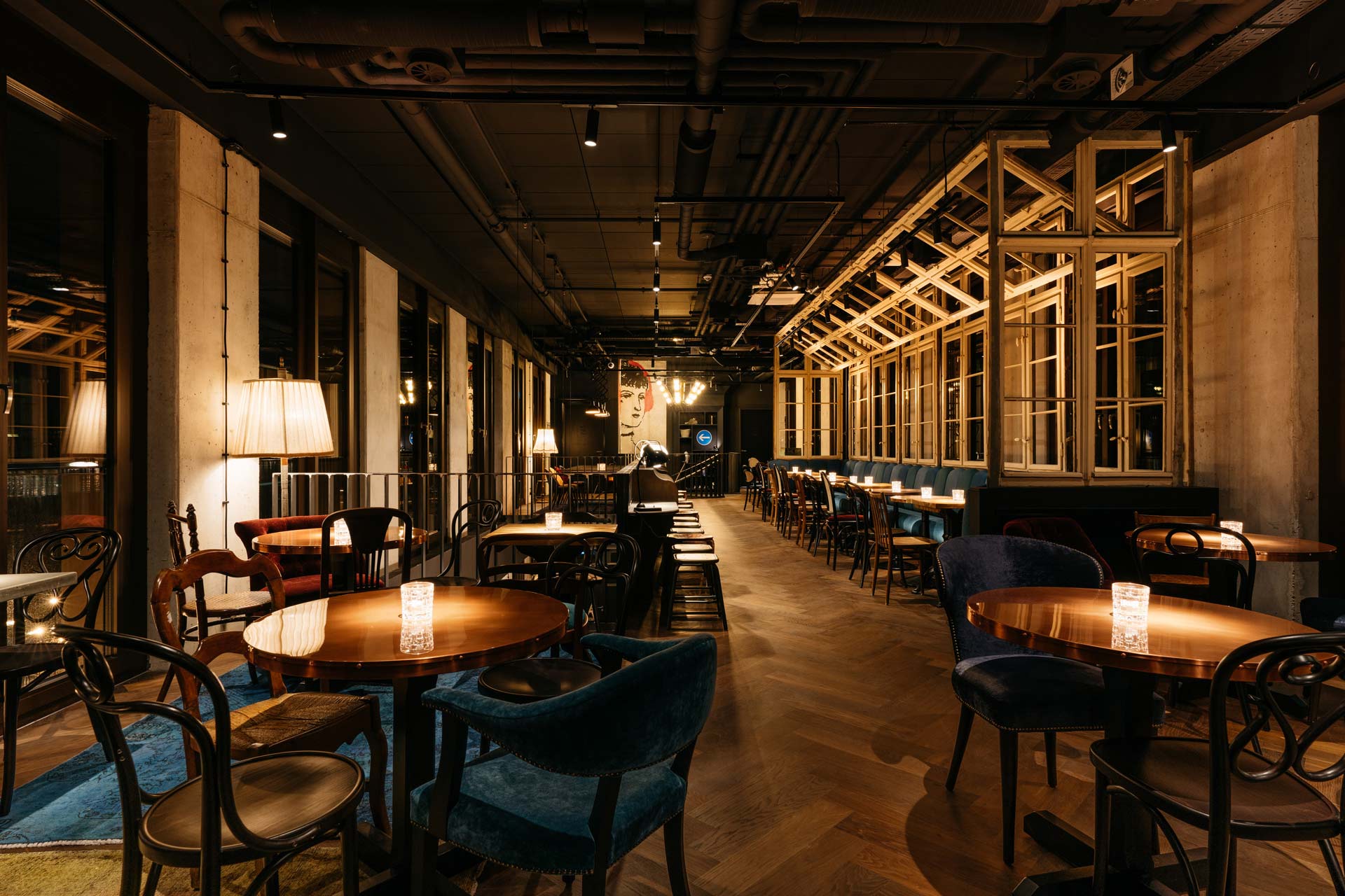 Ruby Louise in Frankfurt, Germany