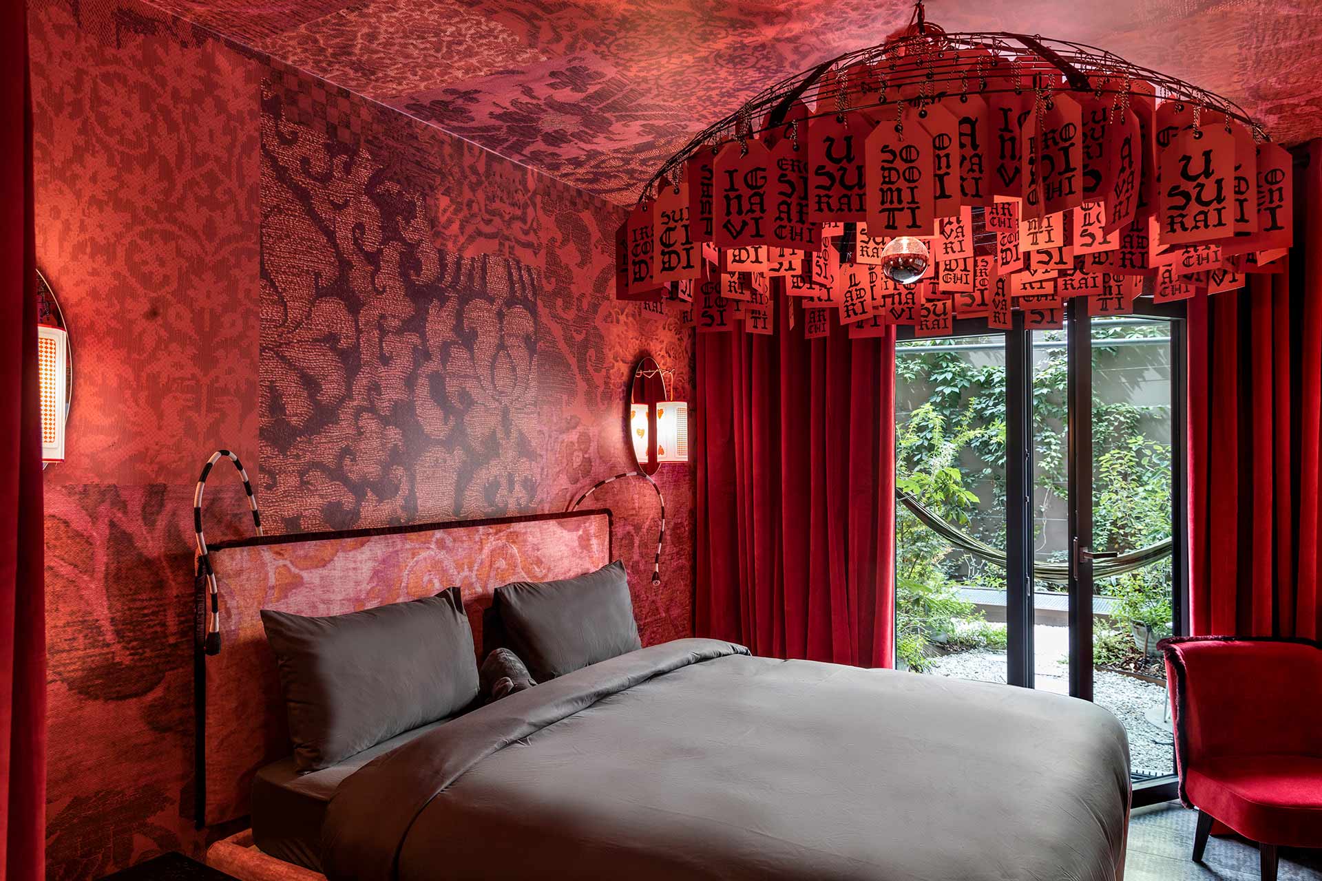 A guestroom at 25hours Hotel Piazza San Paolino in Florence