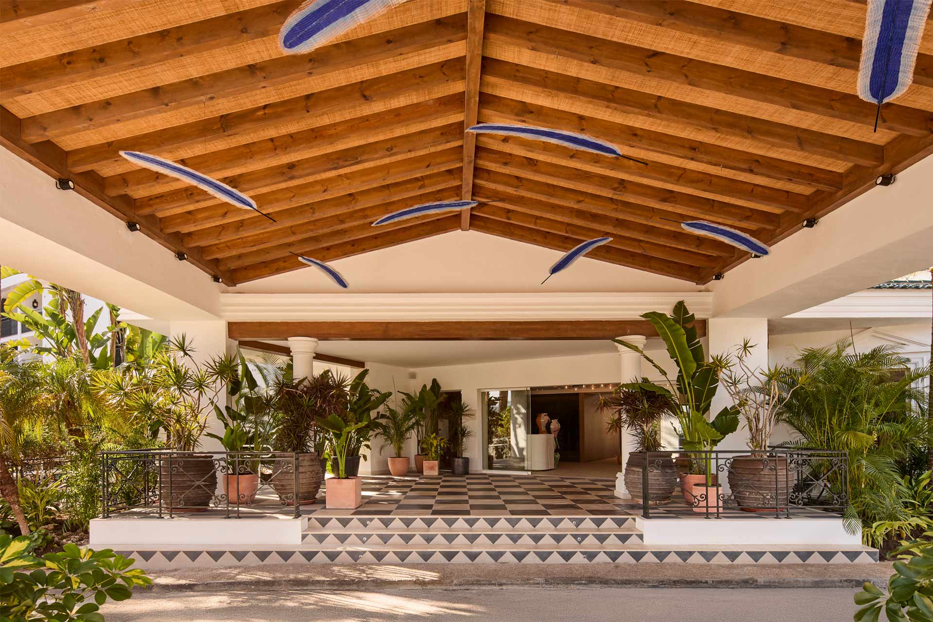 Kimpton Los Monteros Hotel