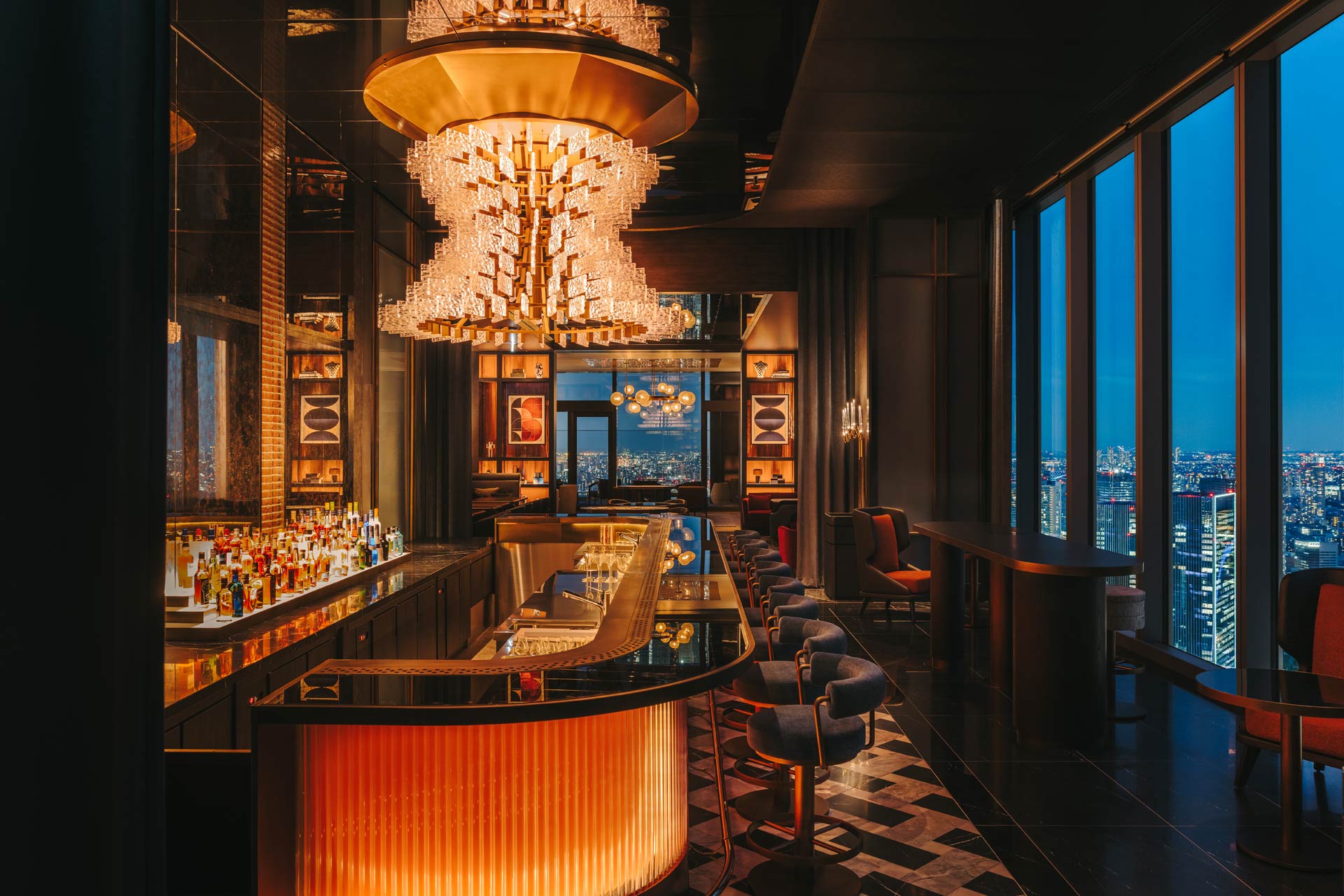 Fairmont makes Japan debut with Bar Studio interiors