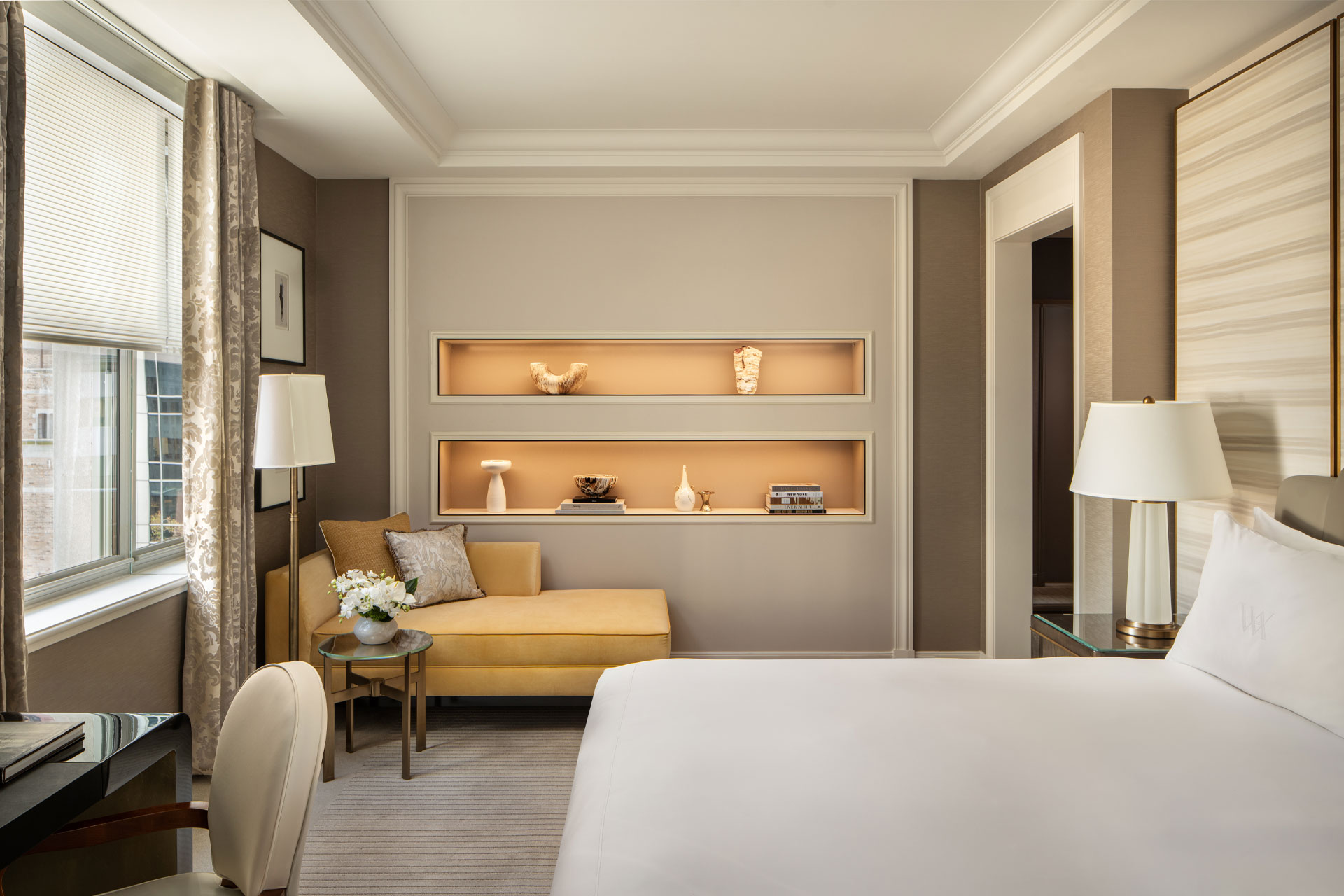 Waldorf Astoria New York guestroom