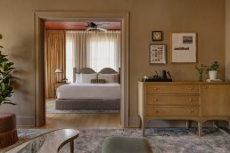 The MarQueen Hotel guestroom
