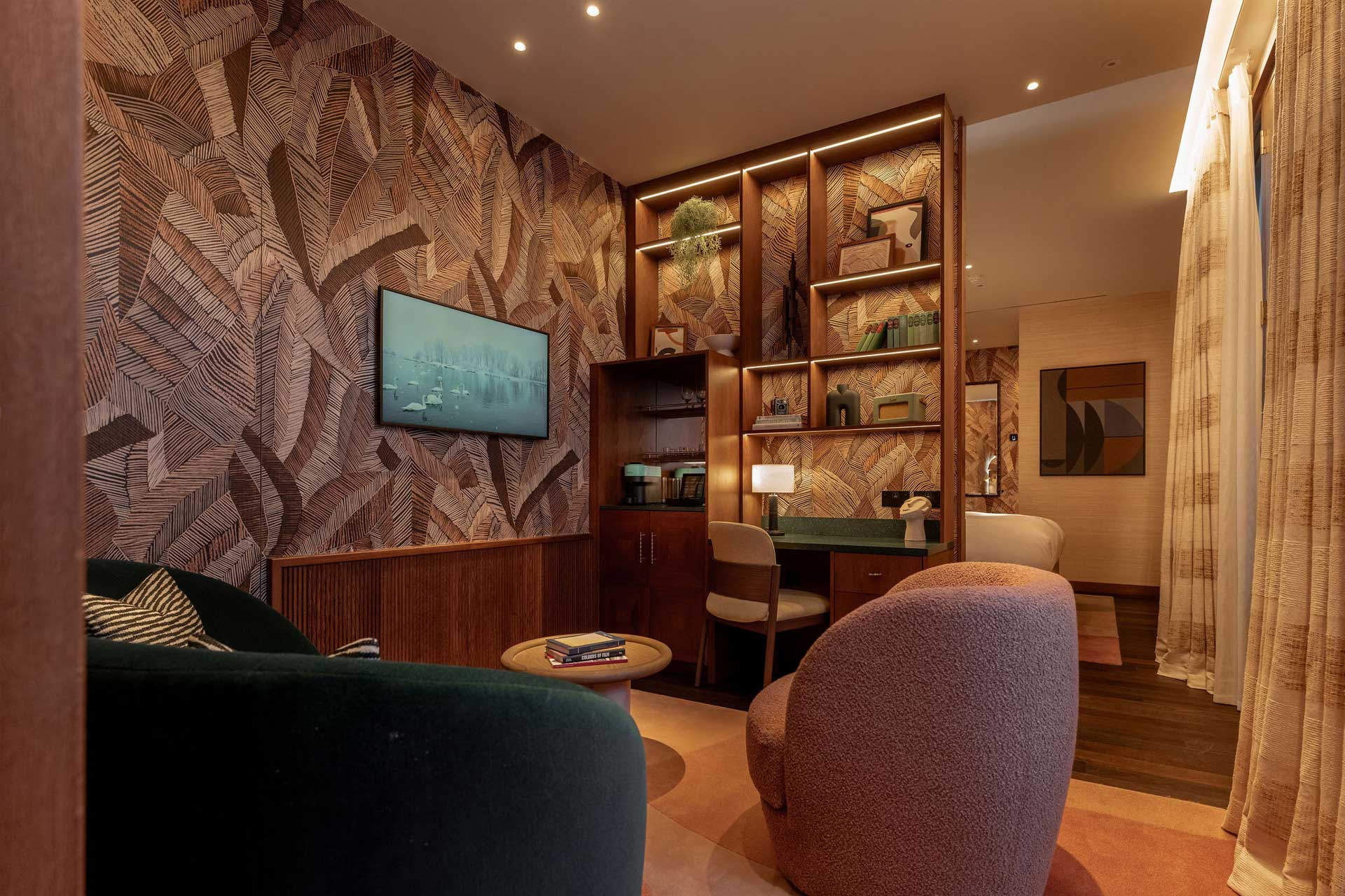 The Trafalgar St James Hotel guestroom