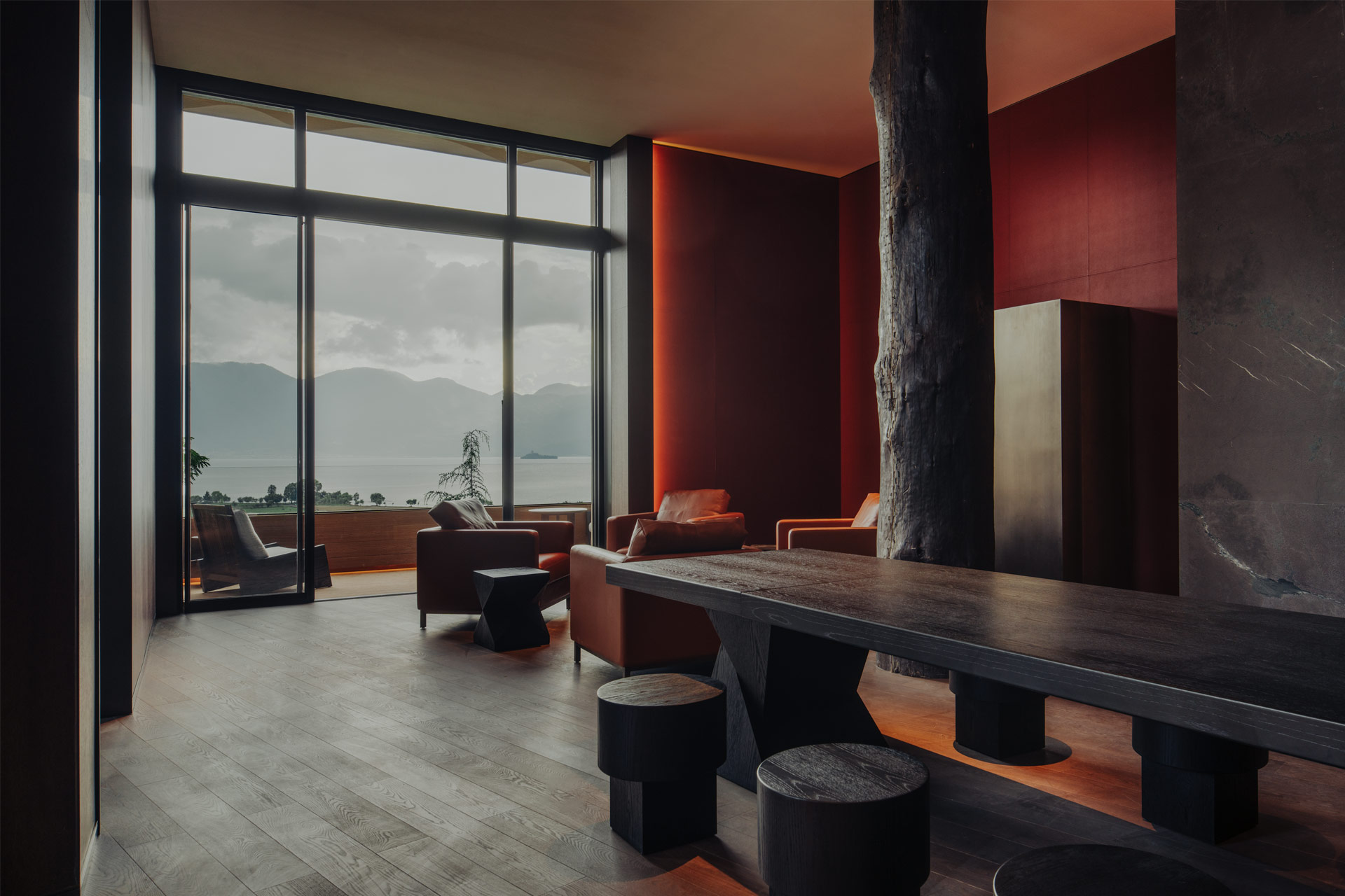 The ArcadiaPlace, Lugu Lake lounge