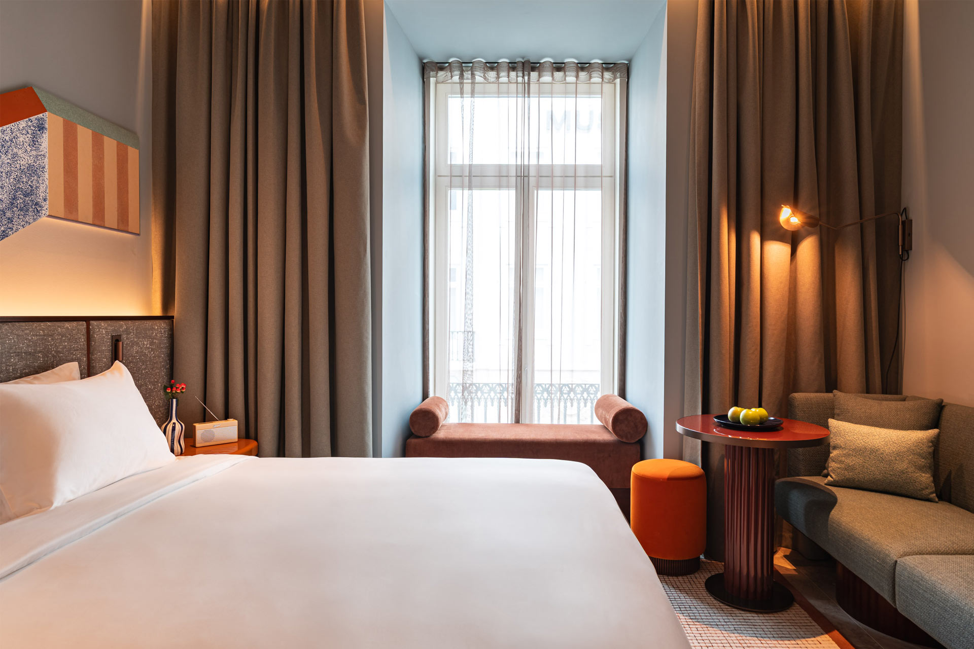 Andaz Lisbon guestroom