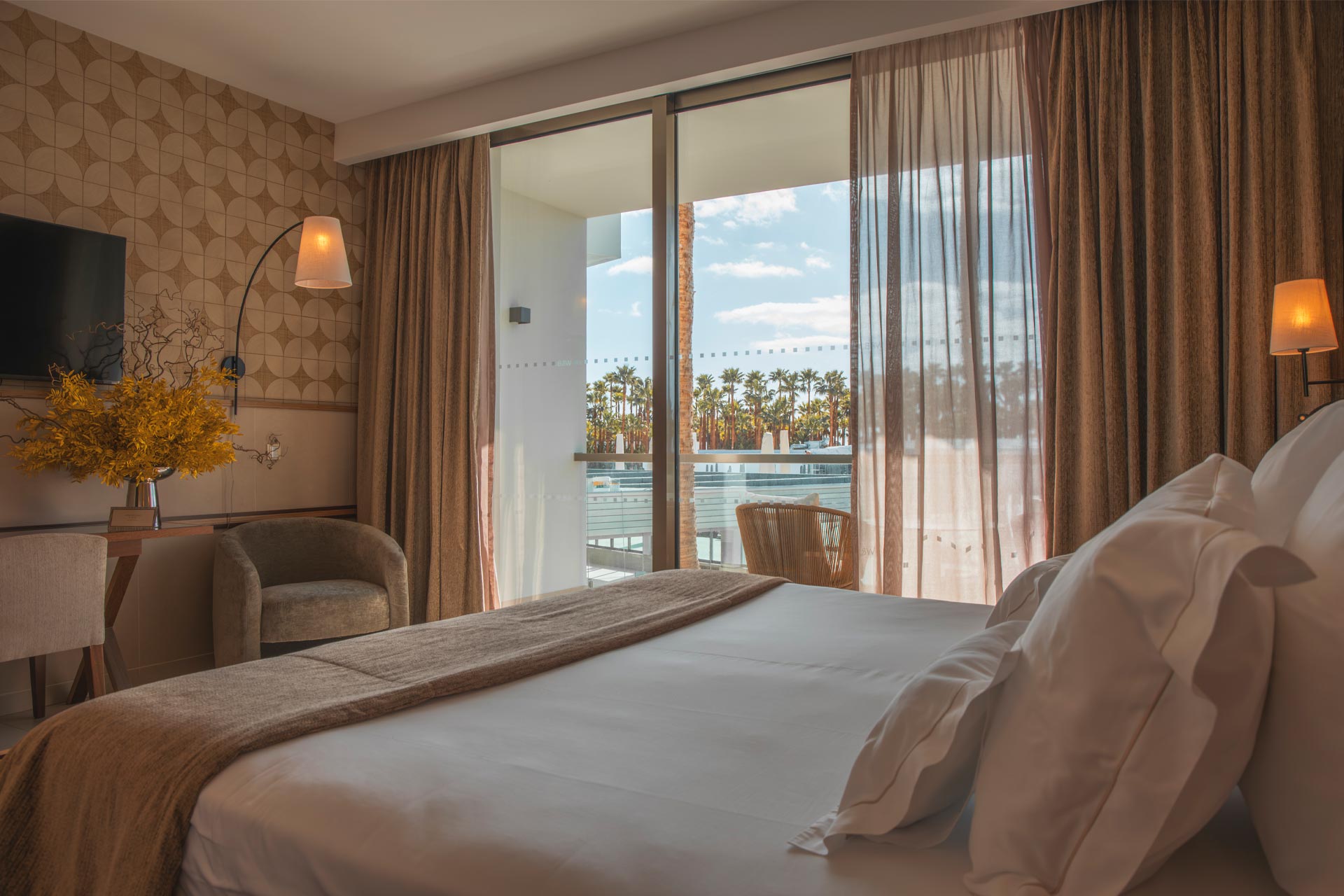 Wine & Books by the Sea Algarve Resort