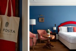 Hotel La Posta guestroom