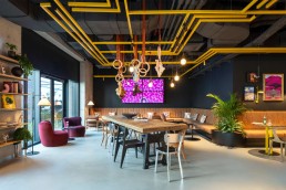 Moxy Budapest Downtown bar
