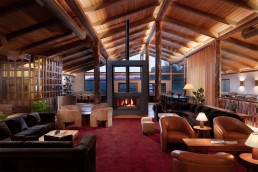 Red Cliffs Lodge Moab lobby