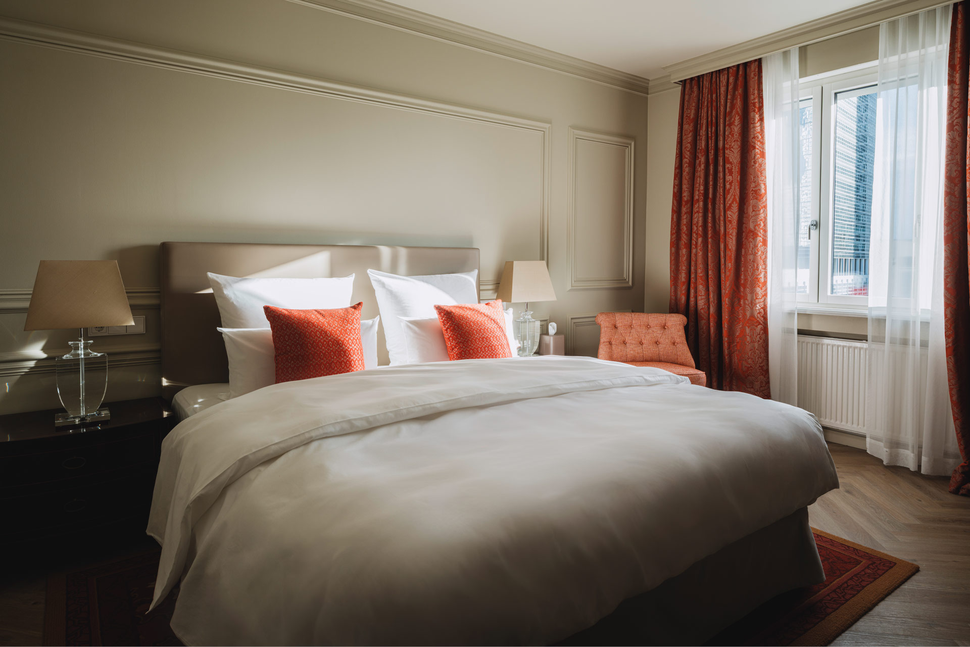 Taj Hessischer Hof Frankfurt guestroom