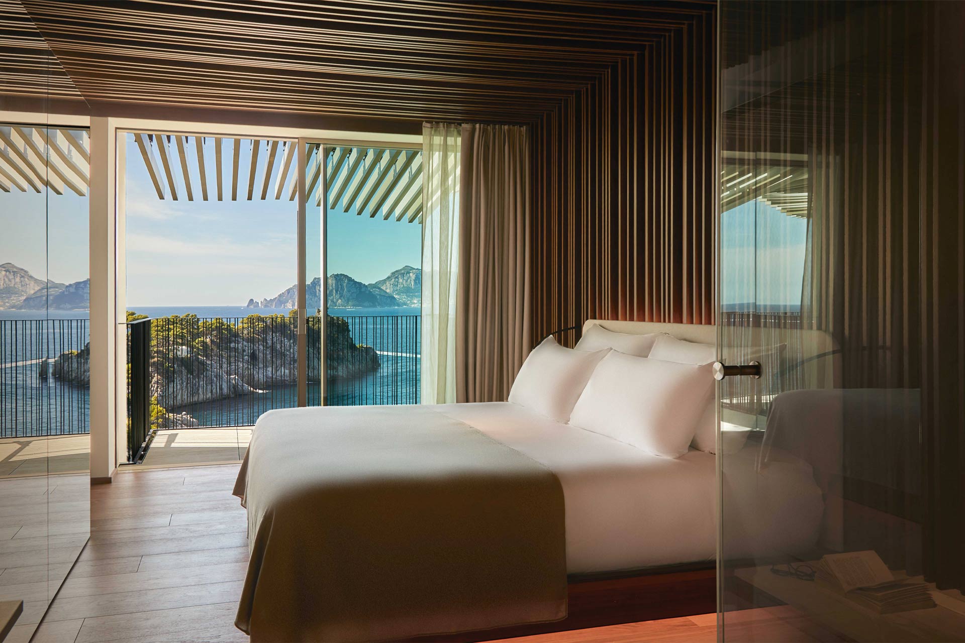 Romeo Massa Lubrense superior room